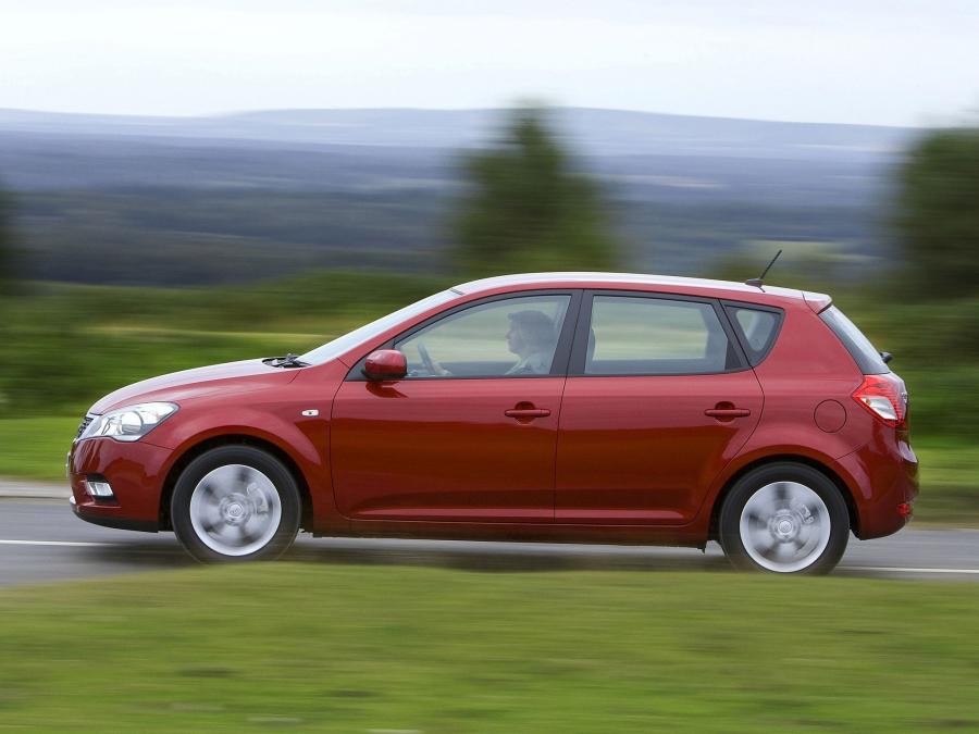  Kia cee&rsquo;d EcoDynamics 2009 года  (UK) (фото 6 из 10)